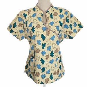 Dynasty Uniforms Bear Print‎ Uniform Top sz M